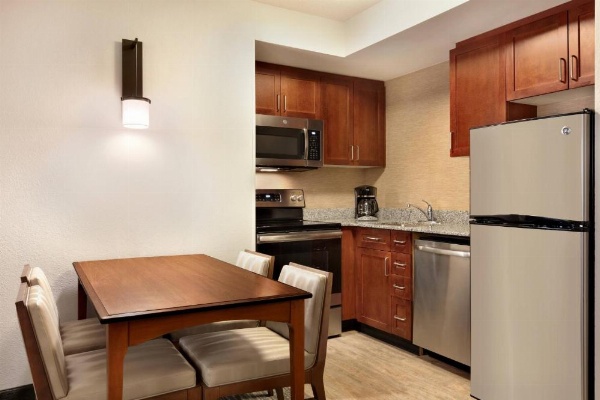 Residence Inn by Marriott Baltimore Downtown/ Inner Harbor image 27